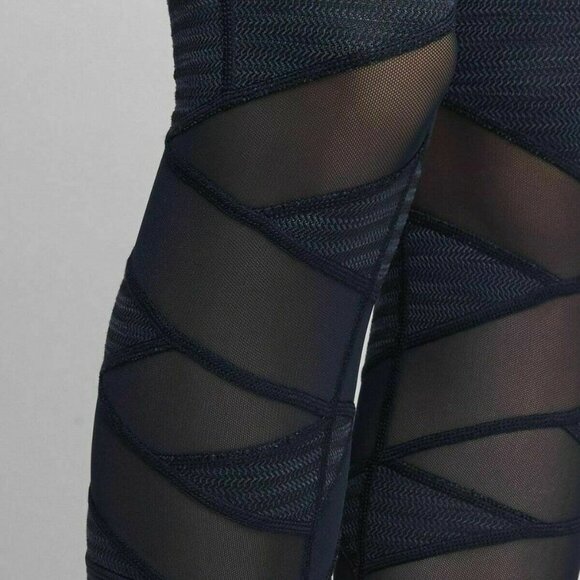 ✨2/$20 Athleta Jacquard Mantra Legging Capri Pants Navy Women's Size XS H12090 - Picture 4 of 12